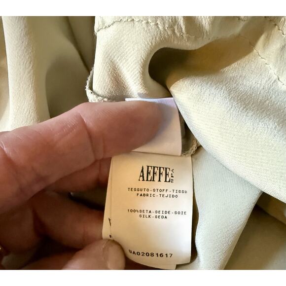 Alberta Ferretti AEFFE Sage Cream 100% Silk Pin Tuck Tank Blouse Top US 8 IT 44 - Picture 8 of 10